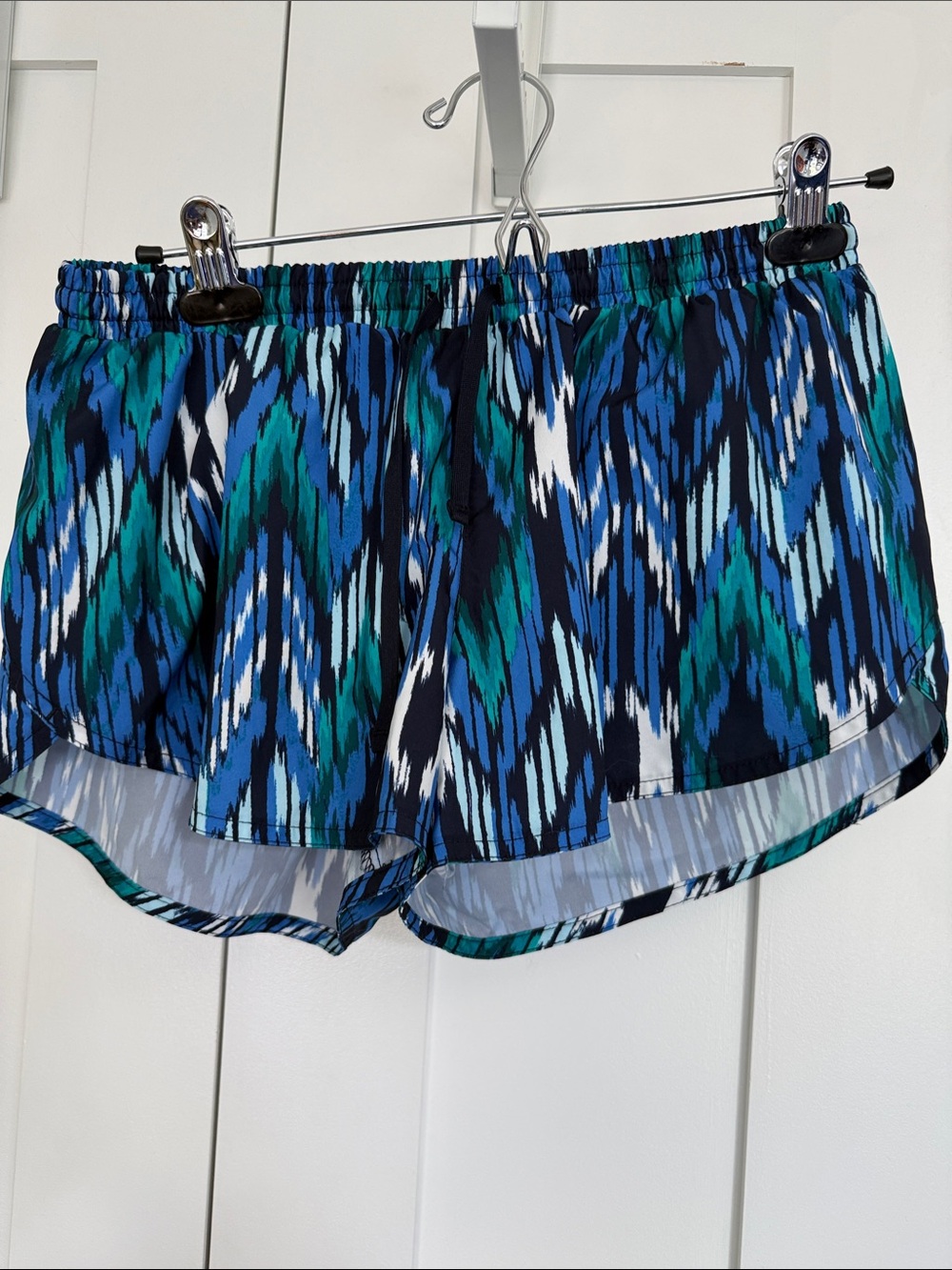 Old Navy Blue Teal Patterned Athletic Shorts